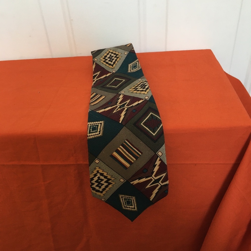 FINAL MARKDOWN Save the children Navajo blanket tie